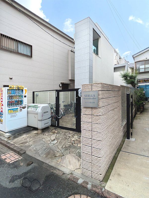 エントランス　エントランス★