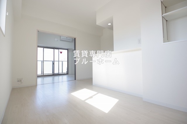 居室・リビング　10.6帖のLDKです！