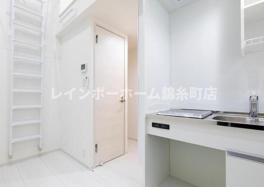 居室・リビング　※別部屋参考写真