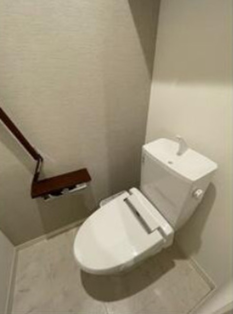 トイレ　別部屋参考写真