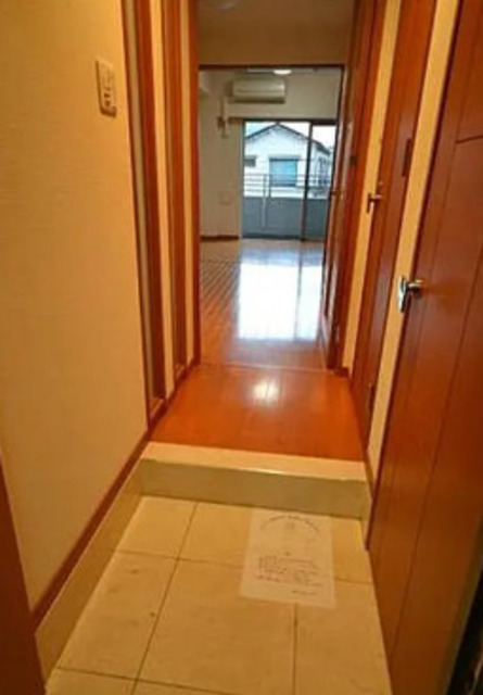 玄関　別部屋参考写真
