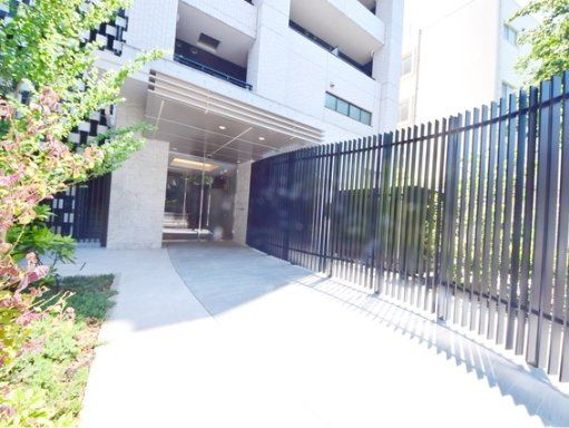 エントランス　☆共用部分☆