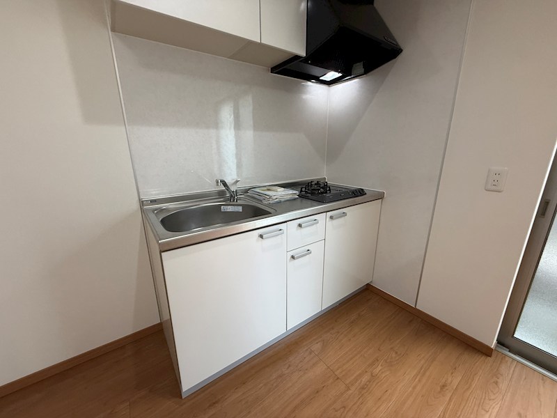 山陽電鉄本線 滝の茶屋駅 徒歩5分 2階建 築11年のキッチン写真