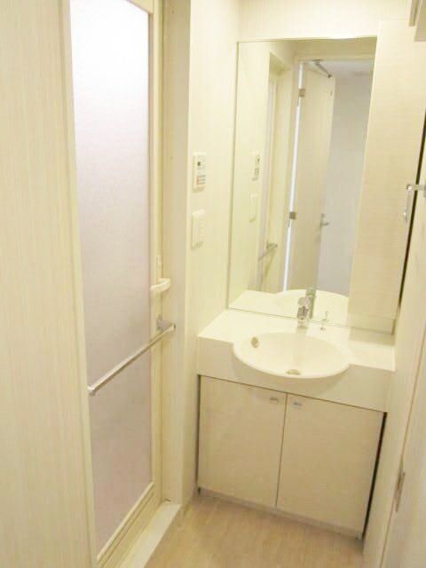洗面設備　別部屋参考写真