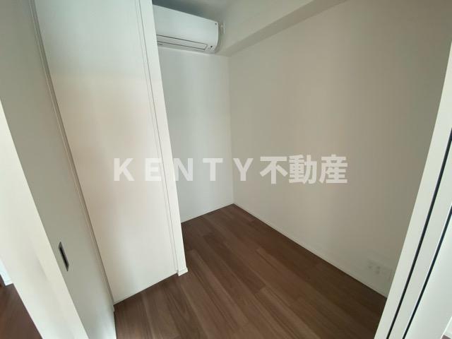 その他部屋・スペース　落ち着いて過ごせるお部屋なので、寝室にいかがでしょうか
