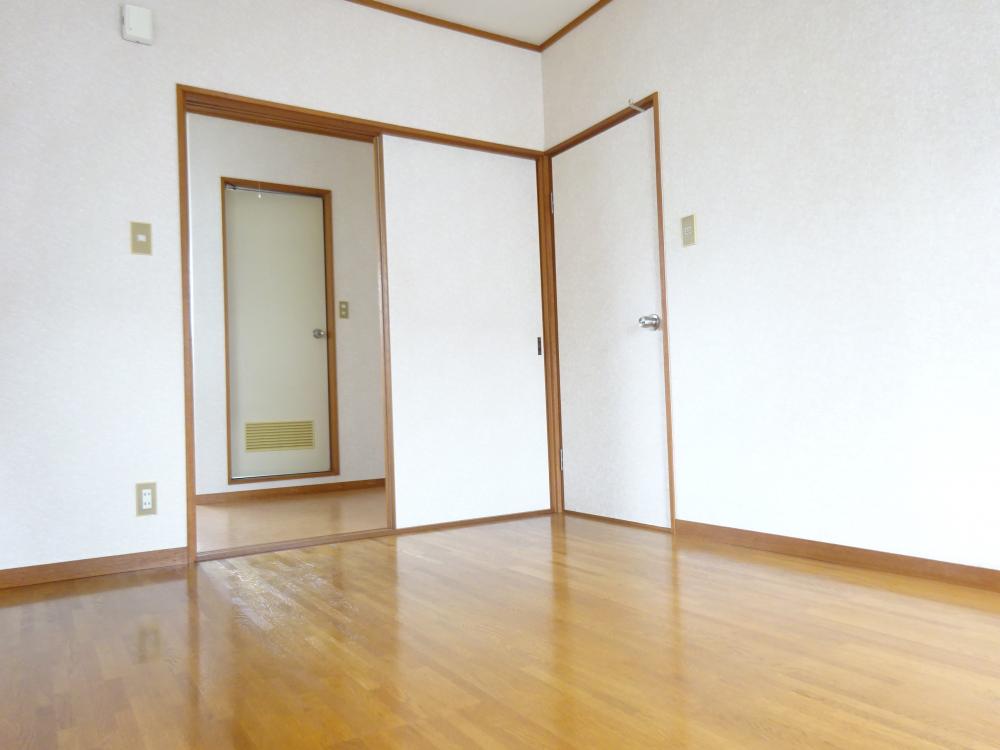 コーポ大泉の内装写真