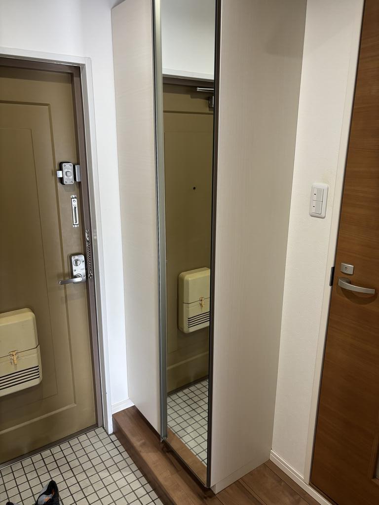 エクセル長棟の玄関写真
