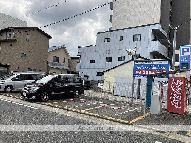 その他　いずみパーキング上更第３（その他）まで60m