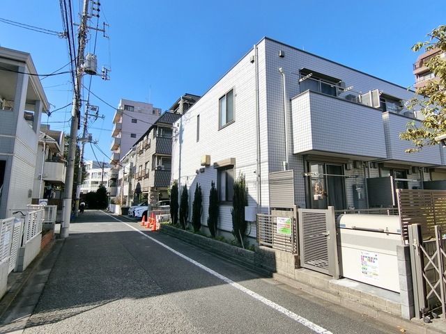 その他　★外観★