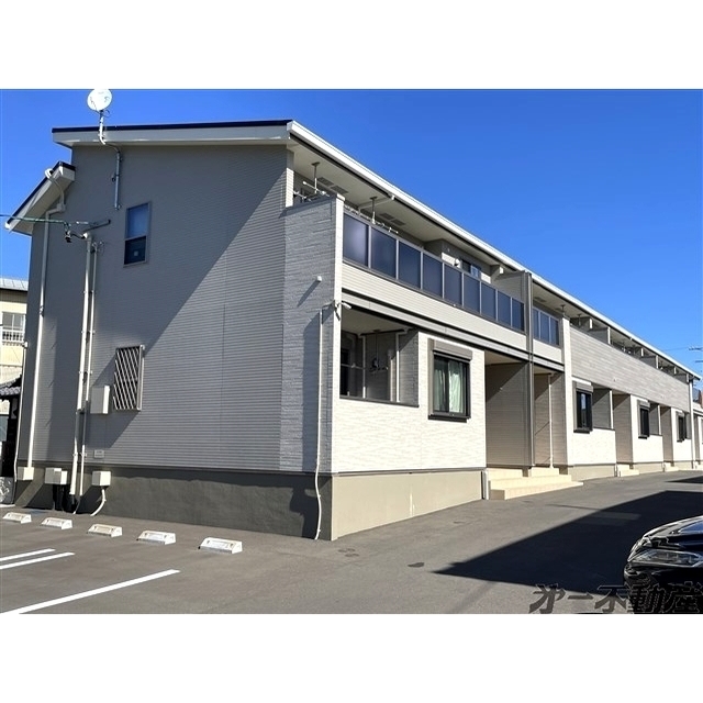 エントランス　建物外観
