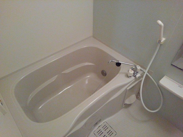 バス・シャワールーム　日々の疲れを癒すお風呂付です