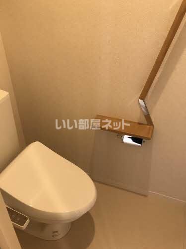 ＪＲ芸備線 戸坂駅 徒歩14分 2階建 築6年のトイレ写真