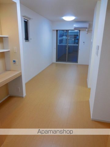 名鉄犬山線 岩倉駅 徒歩10分 2階建 築12年の居間写真