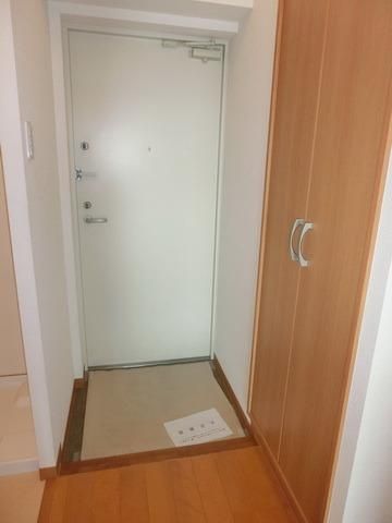 玄関　シューズＢＯＸ付き玄関