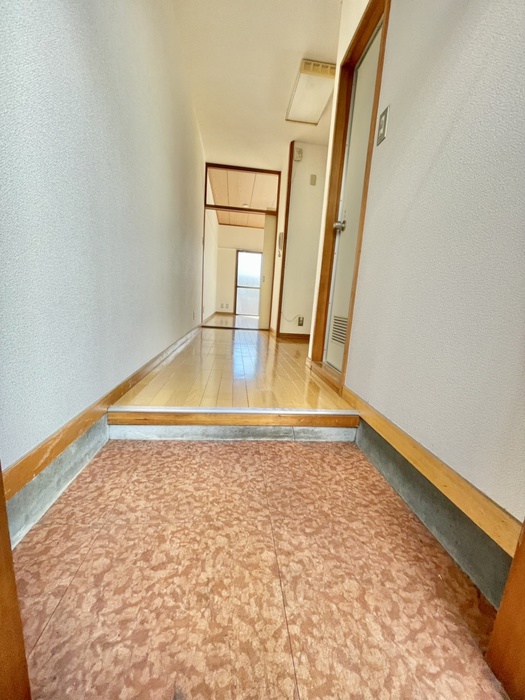翠光ハイツの玄関写真