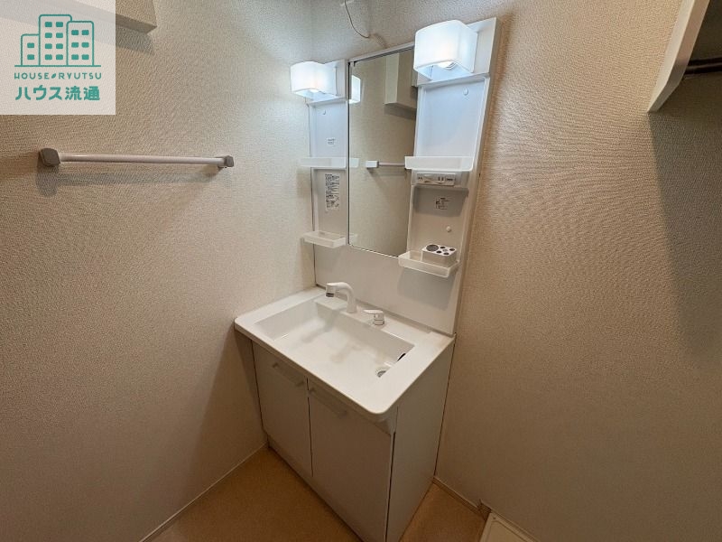 洗面設備　※別号室のお部屋です