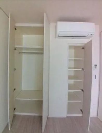 収納　参考写真：別部屋タイプ