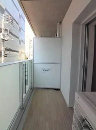 バルコニー　参考写真：別部屋タイプ