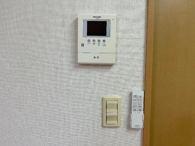 セキュリティ　カメラ付インターホン