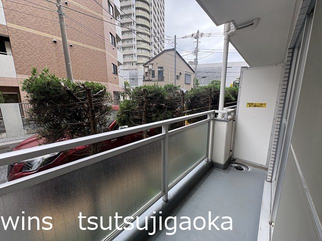 京王線 国領駅 徒歩2分 6階建 築39年の内装写真