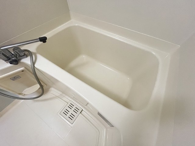 バス・シャワールーム　日々の暮らしに欠かせないお風呂です