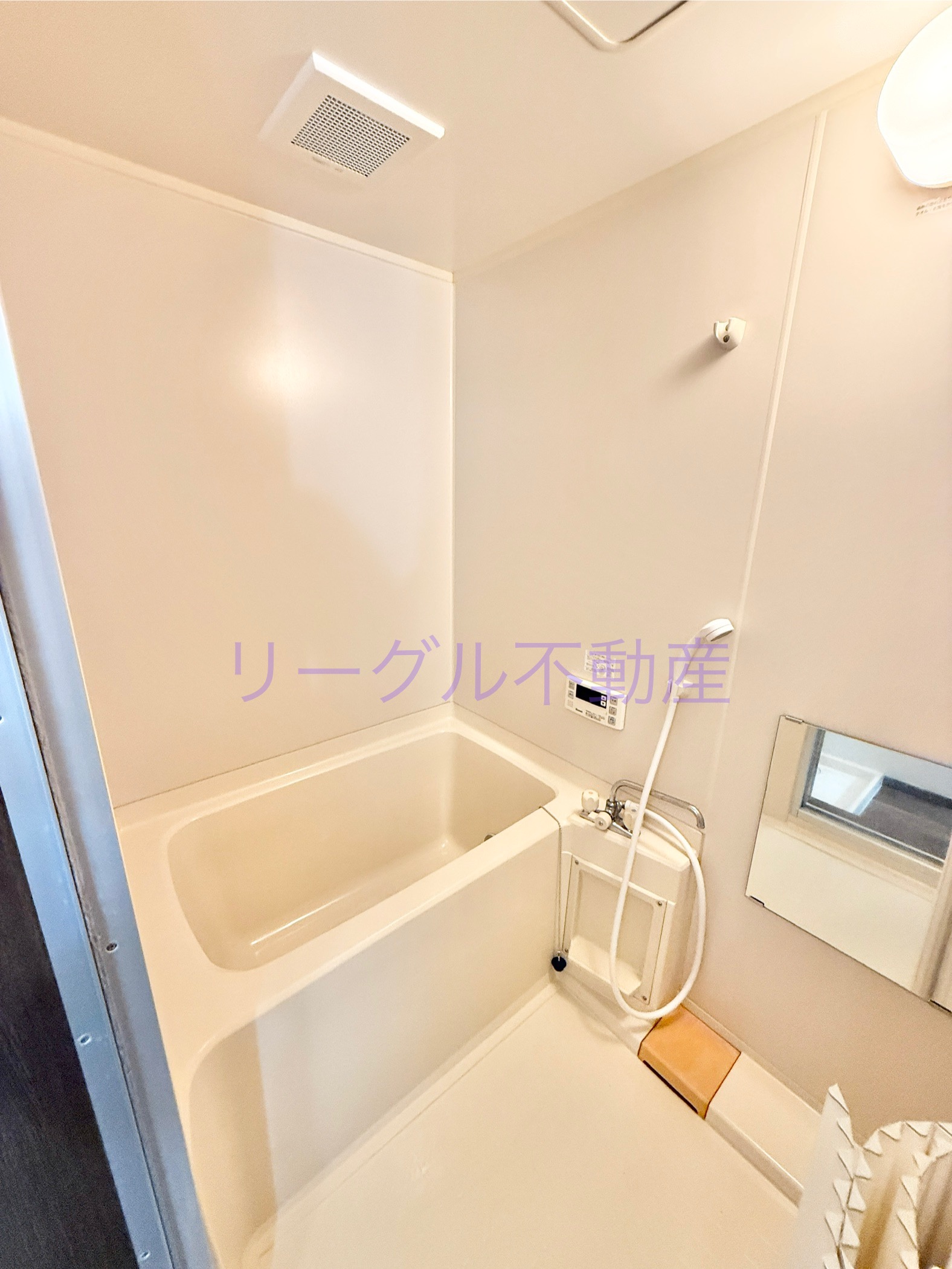 ＪＲ上越線 群馬総社駅 徒歩52分 2階建 築32年の風呂写真