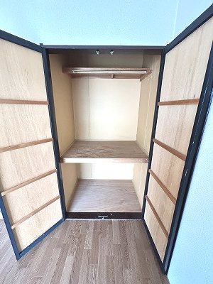 収納　写真は206号室です（参考）