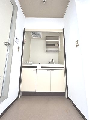 キッチン　写真は206号室です（参考）