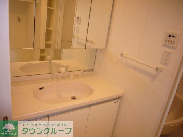 洗面設備　お問合せはタウンハウジングまで！※現地待合わせ相談可能