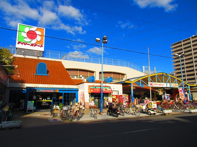 【大阪市住之江区泉のマンションのスーパー】