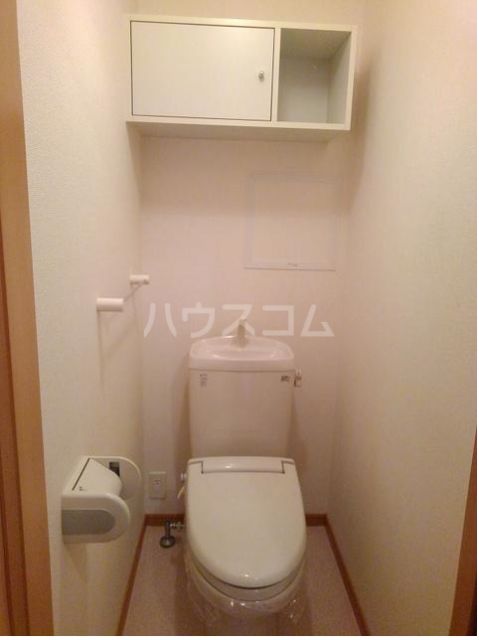 【鈴鹿市長太栄町のアパートのトイレ】