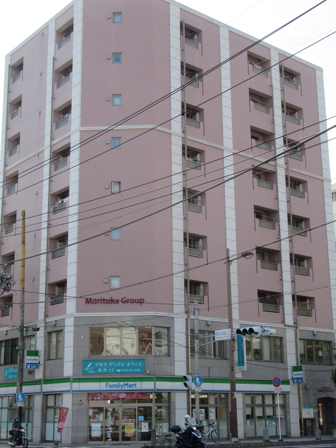 森塚第12マンションの建物外観