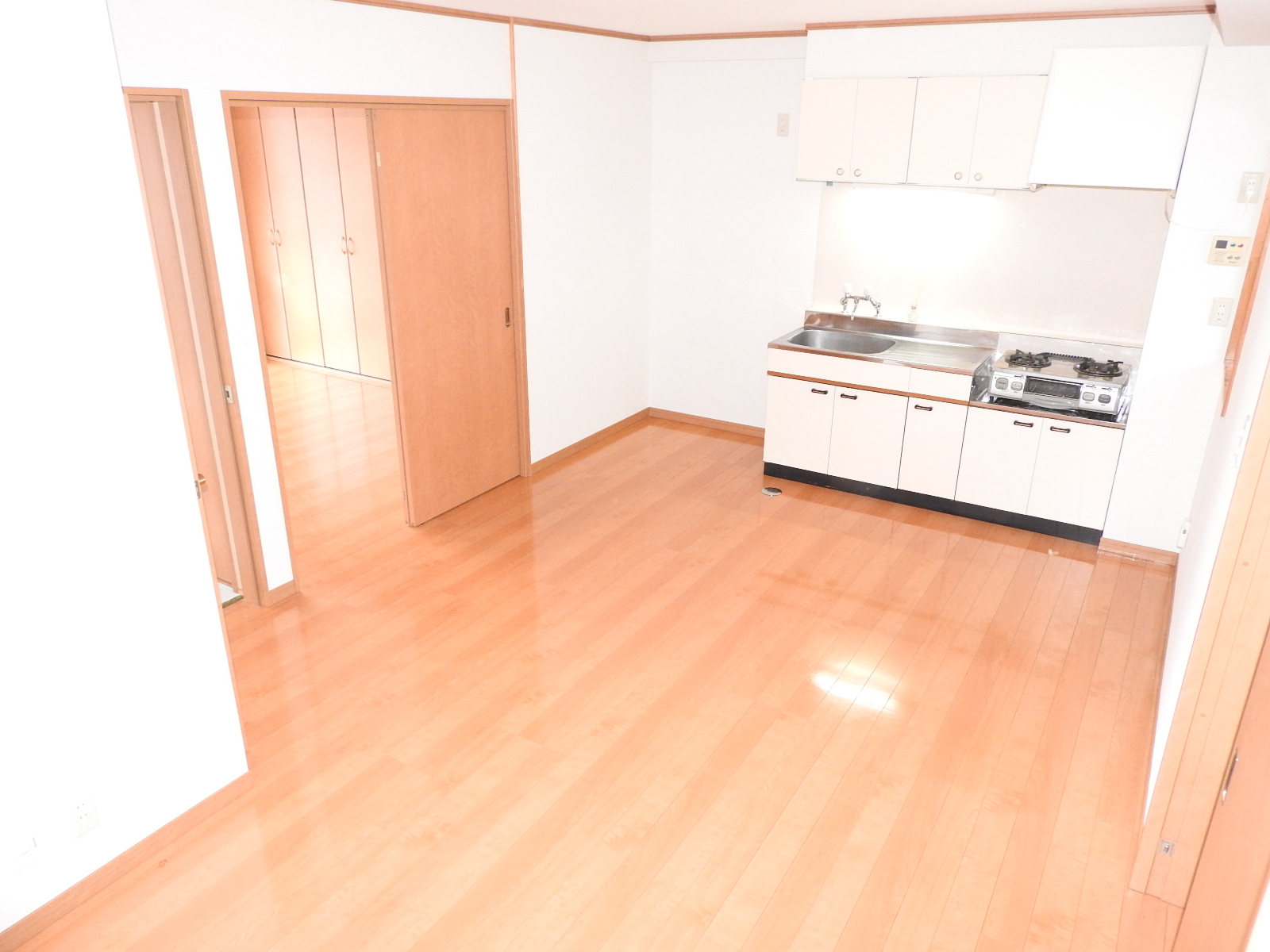 居室・リビング　11.2帖のLDK☆