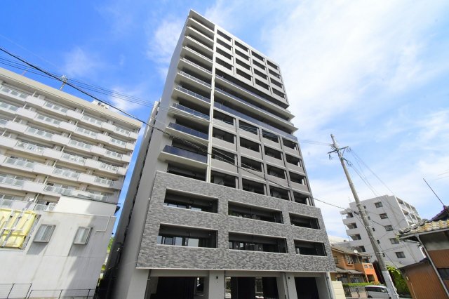 北九州市八幡東区荒生田のマンションの建物外観