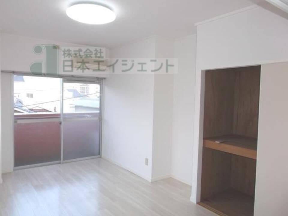 【松山市本町のマンションの収納】