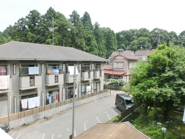 【千葉市若葉区大草町のアパートの眺望】