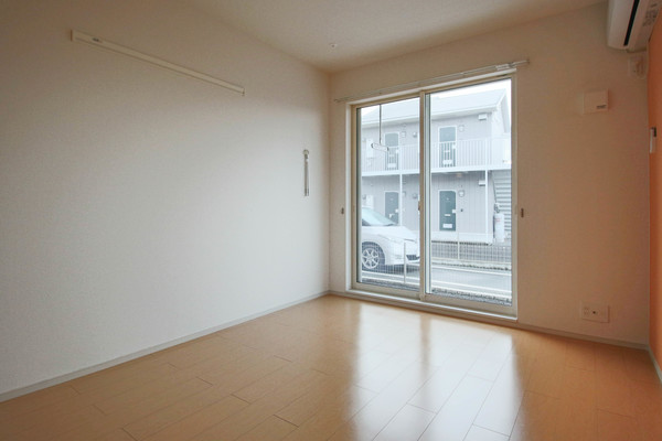 居室・リビング　同じ間取りのお部屋