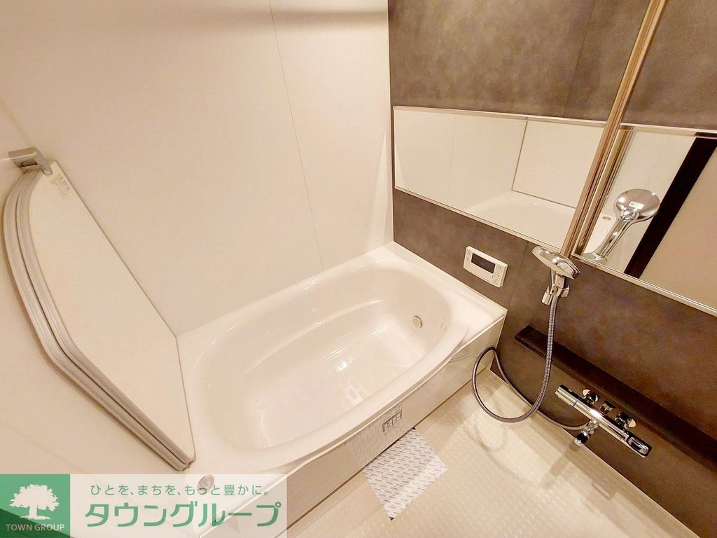 バス・シャワールーム　バス