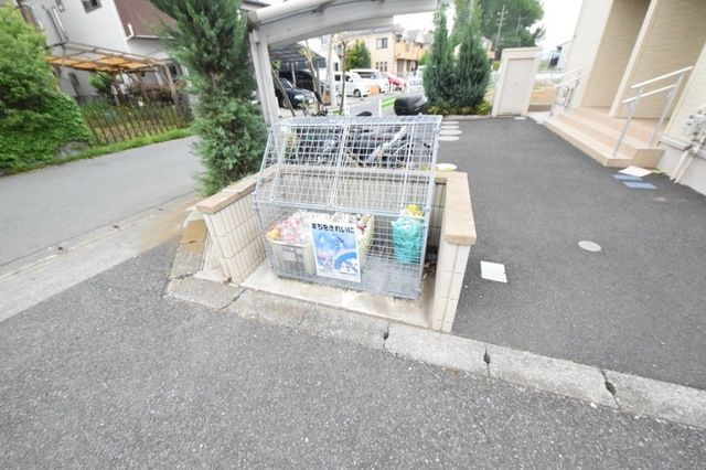 その他共有部分　ゴミ出しはルールとマナーを守ってね♪