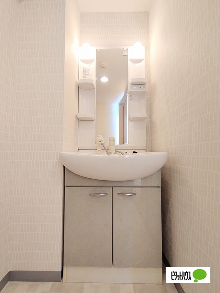 洗面設備　同建物別部屋