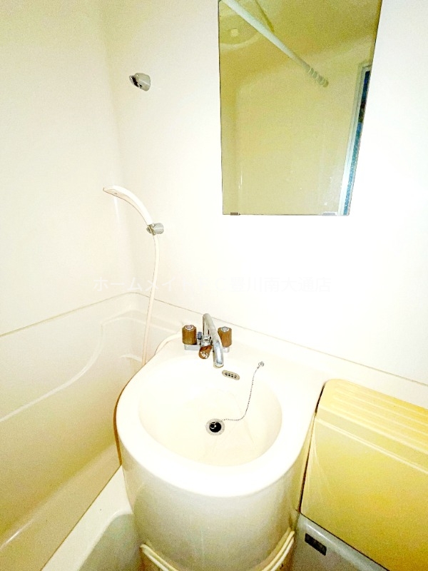 洗面設備　同型別部屋写真