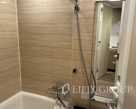 バス・シャワールーム　風呂