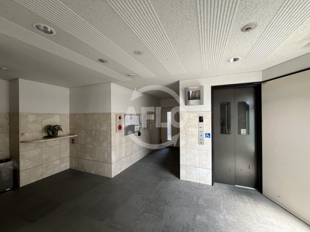 ロビー　アーデン江坂III　ロビー