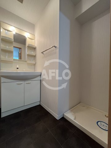 洗面設備　アーデン江坂III　洗面台