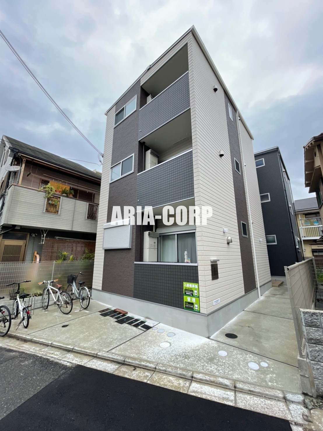 建物外観　2020年完成、全室端部屋設計のデザイナーズアパートです！