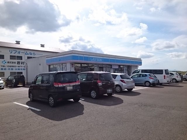 コンビニ　ローソン阿賀野京ヶ瀬店（コンビニ）まで1900m