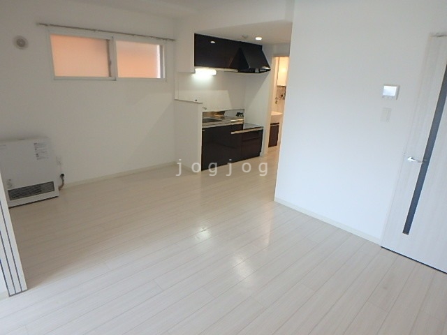 居室・リビング　同号室タイプ写真