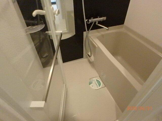 バス・シャワールーム　?