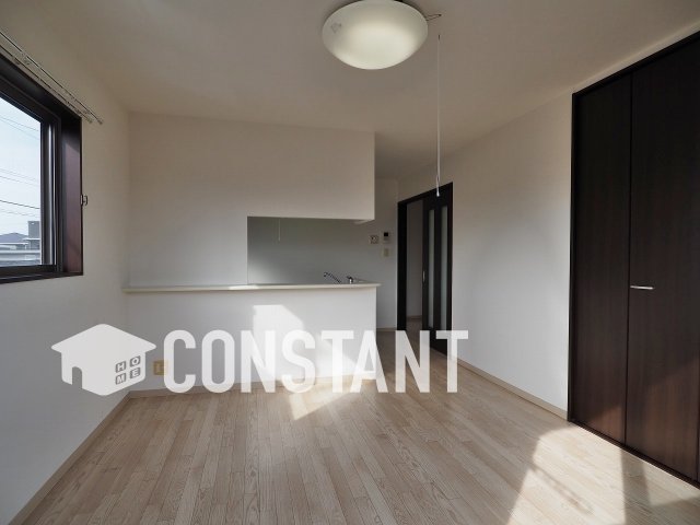 居室・リビング　※同タイプの参考物件写真となります（色・素材等違う場合もござ