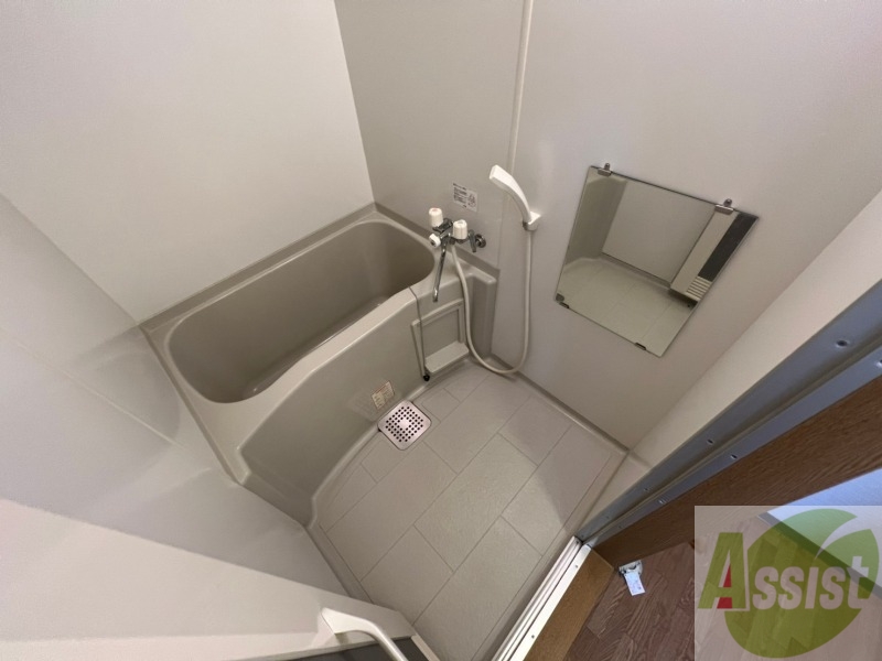 バス・シャワールーム　お風呂です！一日の疲れを癒してくださいね！